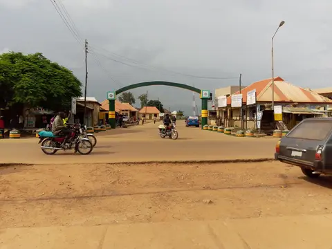 MWAGHAVUL CHIEF'S PALACE GATE